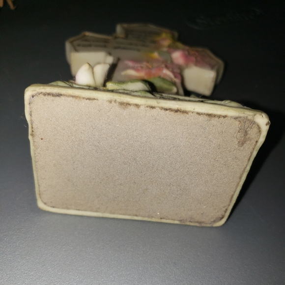 2 Angels and Cross Set - Picture 8 of 13